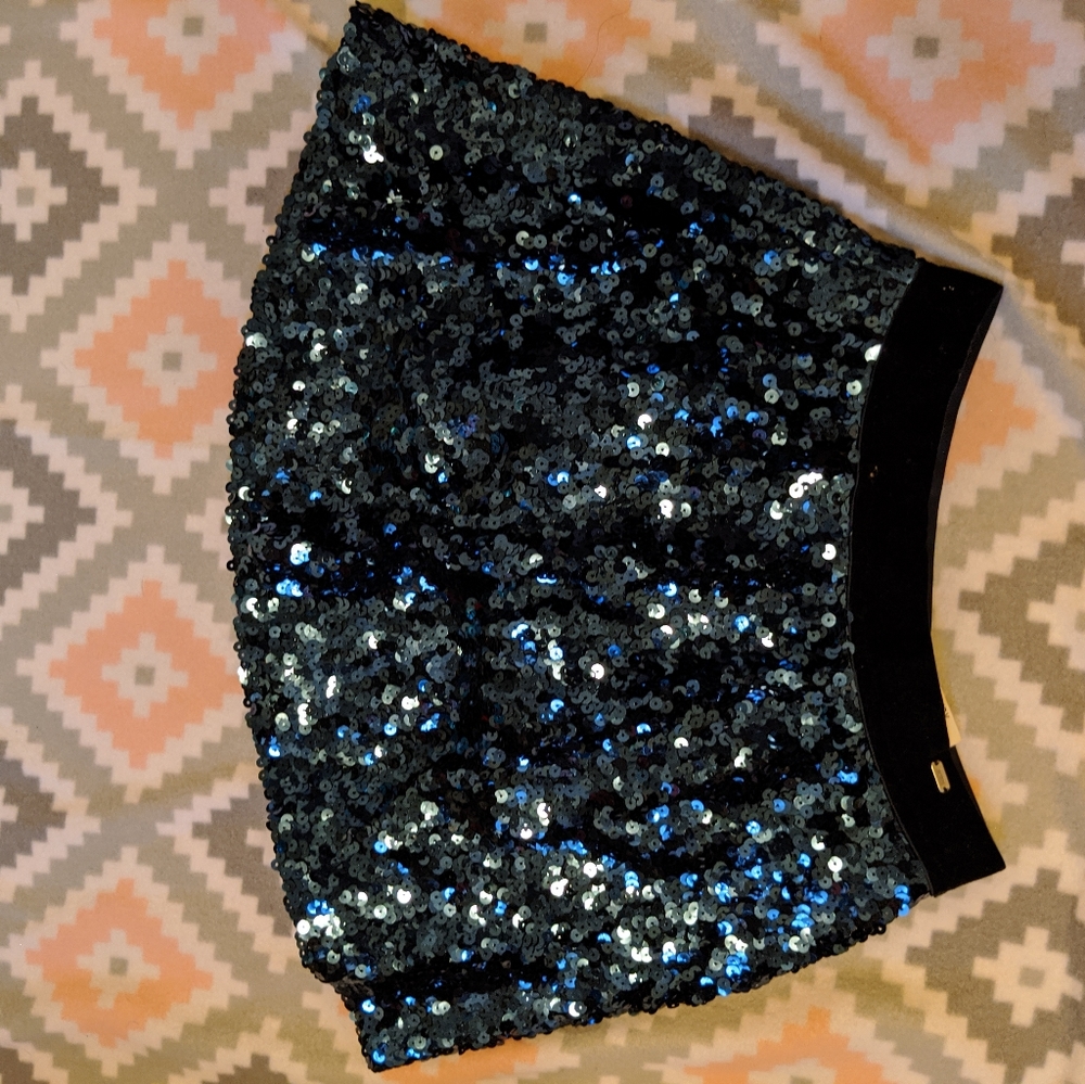 Aeropostale black velvet blue sequin mini skirt